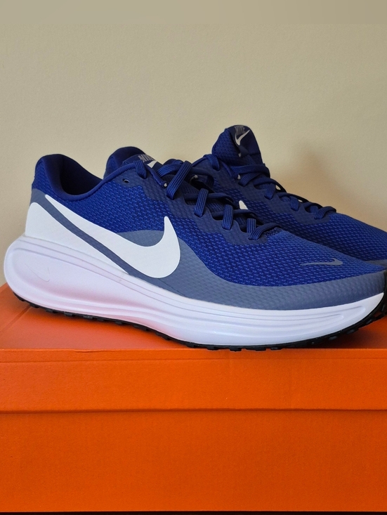 Nike Other - 10.5 Men's Nike Revolution 8 Deep Royal Blue World Indigo Black White HJ9198 401